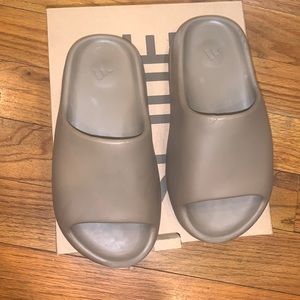 Yeezy Slides